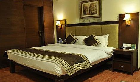 Hotel Golden Manor